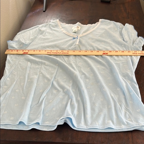 Classic Elements Blue Floral Pajama Set - Picture 8 of 16